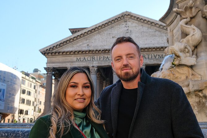 1-Hour Private Photoshoot Taking Beautiful Pictures in Rome - The historical cafe stop for table-level, Rome-at-the-table photos