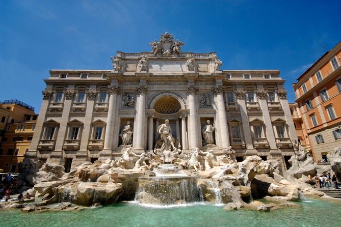 10-Night Italy Tour: Rome, Florence, Venice and Sorrento - Montepulciano: Vineyards, Views, and the Pulcinella Tower
