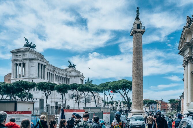 10 Wonders of Rome in 3 hrs - Trevi Fountain: ticket-free time for one of Rome’s most photographed scenes