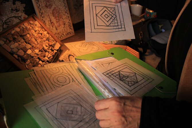 3 Hours Mosaic Workshop in Trastevere - Why this Trastevere mosaic workshop feels like real Rome