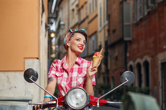 3 hours private Photoshoot in Rome with Local Photographer - Colosseum in 45 minutes: iconic frames without losing your day