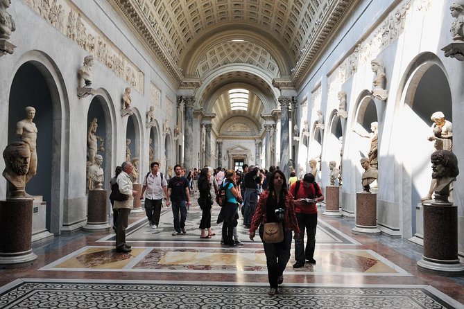 3 or 2 hours Vatican with St. Peter's Basilica option - Sistine Chapel: silence, speed, and how to make it work