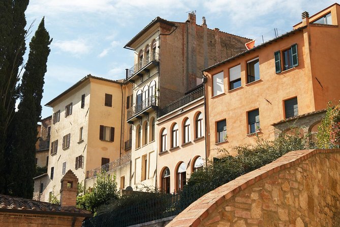 5-Day Best of Italy: Assisi, Siena, Florence, Venice and more - Day 5: Montepulciano viewpoints and your return to Rome