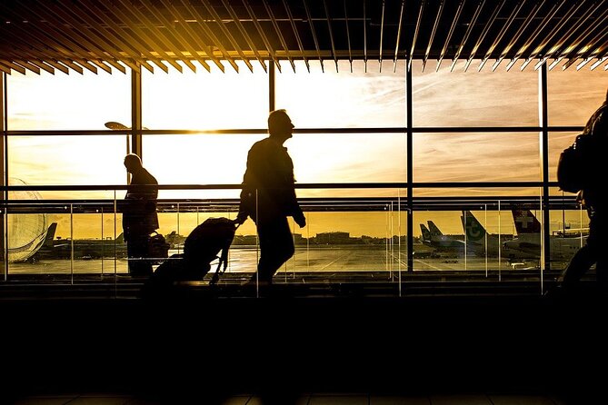 Airport to Hotel in Rome Private Transfer - Mercedes sedan or minivan: what the ride actually feels like