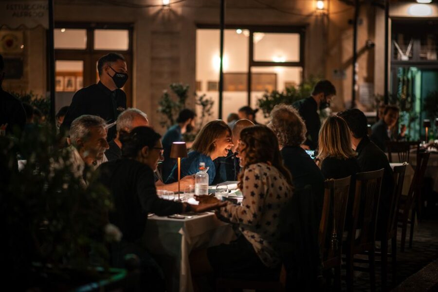 Alfredo alla Scrofa Restaurant in Rome: Eat Like a Star - Wine Pairing Version: Five Glasses, One More Step Up