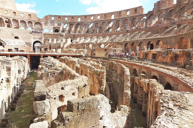All-included Rome in a Day Tour with Vatican Sistine Chapel Colosseum & Pantheon - Pantheon and Raphael’s tomb: brief stop, big pay-off