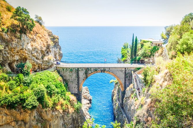 Amalfi Coast: full-day tour from Rome - Timing the Amalfi Coast Road Between Towns