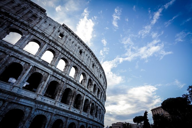 Ancient Rome Guided Tour: Colosseum, Forum and Palatine & Pick Up - Key things that make this tour work