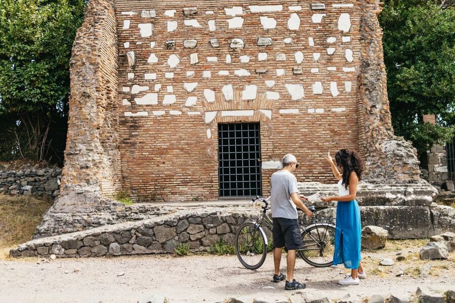 Appia Antica: Full Day Bike Rental with Customizable Routes - Domine Quo Vadis: the calm beginning before the ruins