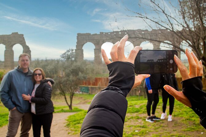 Appian Way Aqueducts Bike Tour with Catacombs & Lunch - Catacombs of San Callisto: Underground Rome with built-in guidance