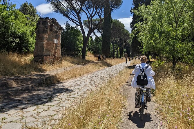 Appian Way Bike Rental Park Official Partner - Stop 2: Parco Regionale dellAppia Antica, maps and pickup in one