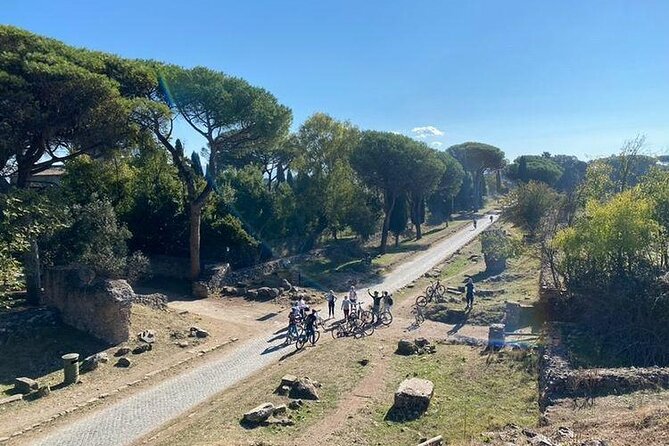 Appian Way E-bike Tour with Gourmet Picnic and Catacombs - Caffarella Valley riding and the rural picnic lunch