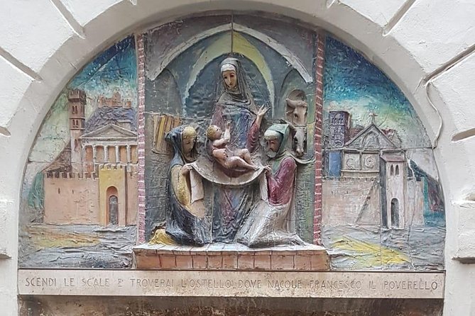 Assisi and Orvieto from Rome: Enjoy a Full-Day Small-Group Tour - Pinacoteca Palazzo Vallemani and the Da Cecco lunch hour