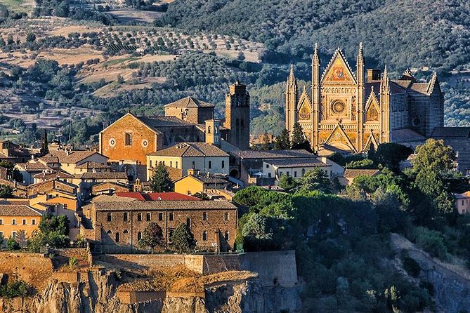 Assisi and Orvieto Full-Day Semi-Private Tour from Rome - Assisi and the Basilica of San Francesco: the St. Francis anchor