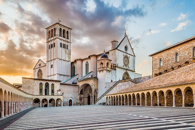Assisi One Day Trip Private Excursion from Rome - Santa Chiara: St. Clare, the birthplace house, and why the stop feels personal