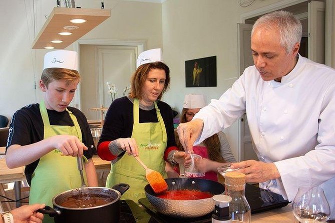Authentic Pasta and Tiramisu Cooking Class - Sauces of Your Choice, With Rome Classics on the Plate