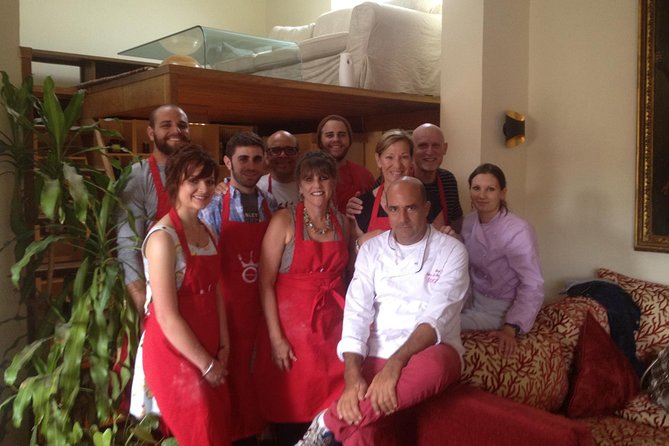 Authentic Roman Cooking Class & Market Experience - Vegetarian options and language choices that matter