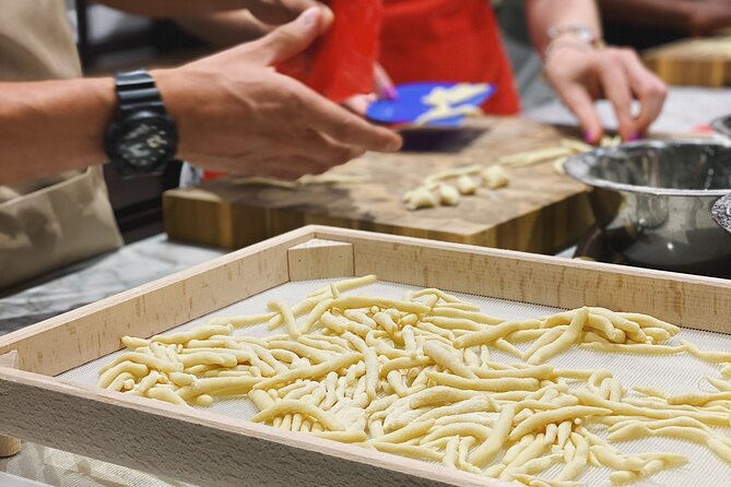 Authentic Roman Pasta & Tiramisu Experience with Italian Wine - Chef Styles You Might Get, and Why Small Groups Matter