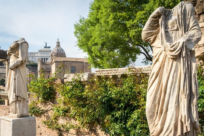 Best Colosseum, Palatine Hill and Roman Forum Guided Tour - Palatine Hill: older Rome, the Romulus and Remus legend, and views toward the Circus Maximus