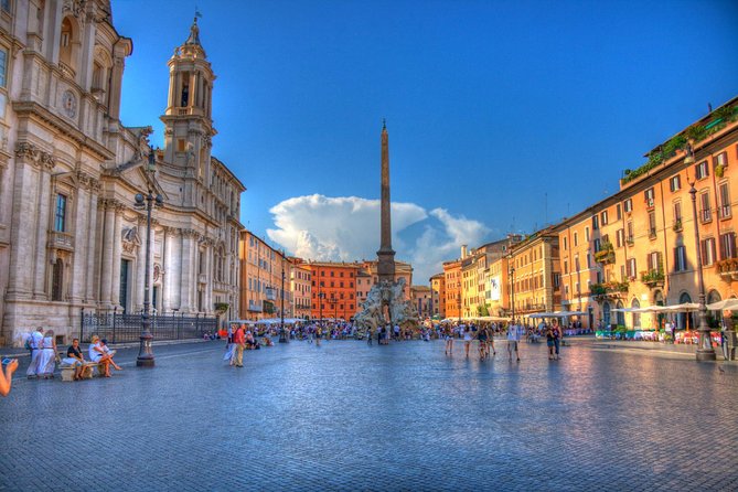 Best Private 4-Hour City Tour of Colosseum and Rome Highlights - Getting Picked Up and Getting Your Bearings Around Piazza Navona