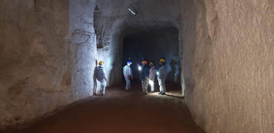 Between Catacombs and ancient Quarries in Rome - Underground Mushroom Farms: A Surprising Second Life for the Tunnels
