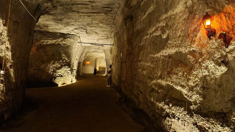 Between Catacombs and ancient Quarries in Rome - Caffarella Park and the Start Point That Keeps It Simple
