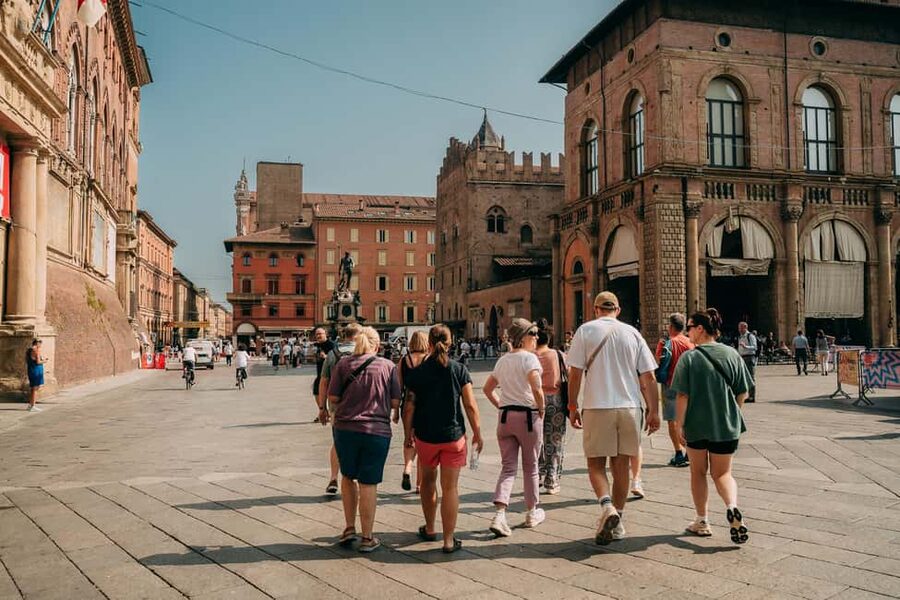 Bologna: Small-Group Tour with the Historic Archiginnasio - Archiginnasio: where Bologna’s learning heritage becomes physical