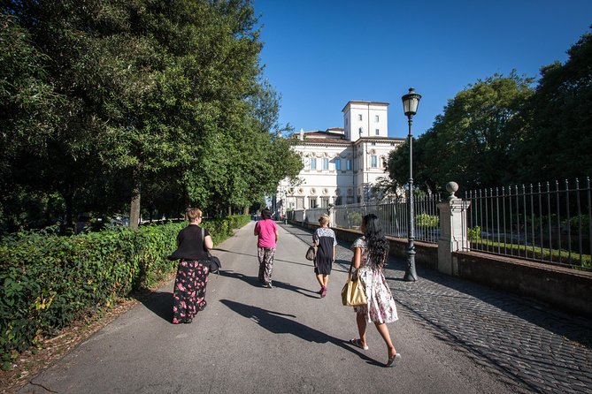 Borghese Gallery: Skip-the-line Entry & Small-Group Guided Tour - Bernini Up Close: When Sculpture Becomes a Story