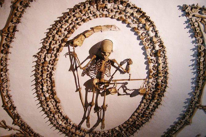 Capuchin Crypts Tour – Fast-Track, Guided or Audio - Where the tour starts, and how the hour is structured