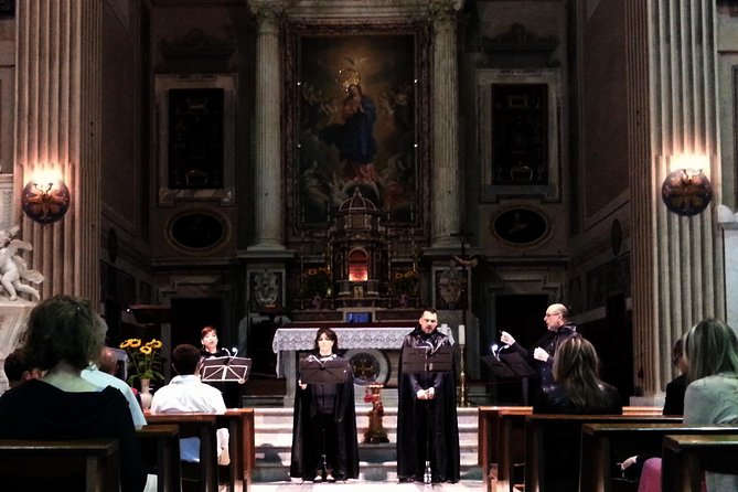 Capuchins Crypt Tour and Concert in Rome - Schola Romana Ensemble concert: Sistine Chapel music in the right mood