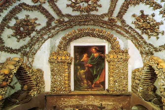 Capuchins Crypt Tour and Concert in Rome - Dinner upgrade and what is included with it