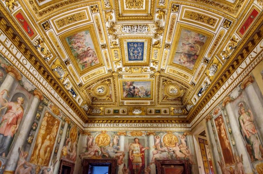 Castel Sant' Angelo: The most famous Fortress of Rome - Your route inside: Papal Rooms, the Spiral Staircase, and Hadrian’s Ashes hall