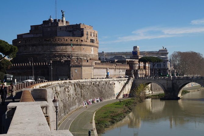 Castel Sant Angelo Tour With Skip the line Access - Castel Sant’Angelo as Rome’s real story, not just a viewpoint