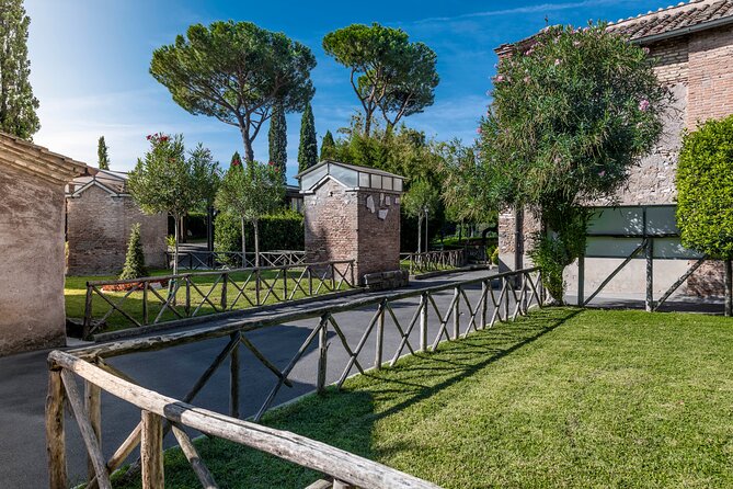 Catacombs and Appian way Tour - Claudian Aqueduct: 40 miles of engineering, mostly underground