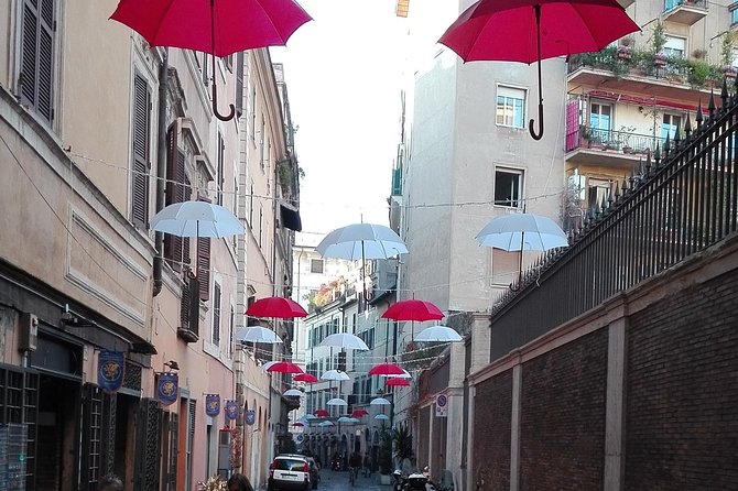 City walk through Spanish steps, Trevi fountain, Pantheon, Navona, Angel Castle - Piazza Navona and the Tevere: walking through Rome’s layers like a story