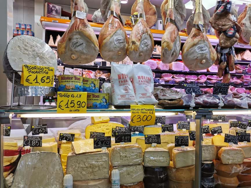 Civitavecchia: Historical and Culinary Walking Tour - Calamatta Square to Leandra Square, where city life shows up