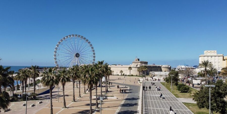 Civitavecchia: Hop-On Hop-Off Bus Ticket with Audio Guide - Why a hop-on hop-off route makes sense on a cruise day