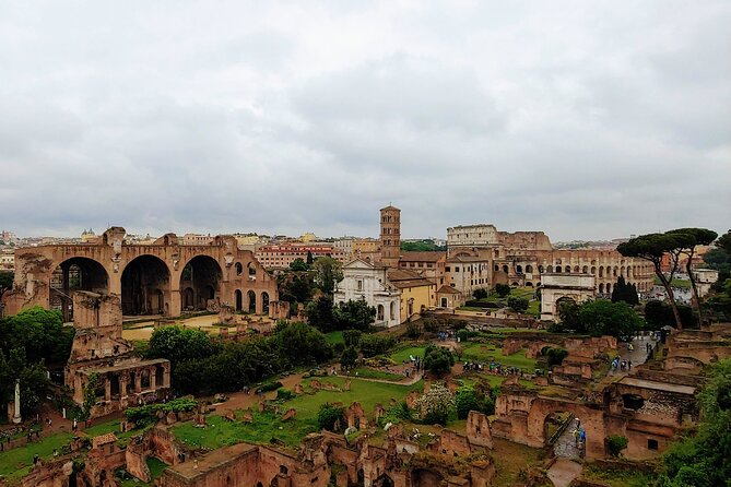 Colosseum & Ancient Rome Guided Walking Tour - Guide Style That Makes or Breaks the Day