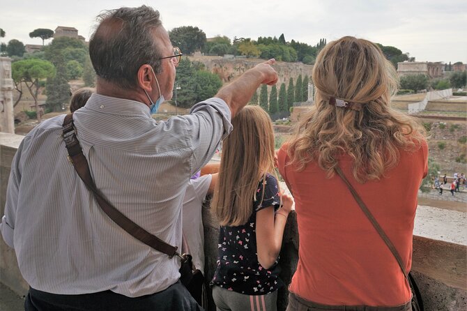 Colosseum & Ancient Rome Semi-Private Tour - Getting to the action at Piazza del Colosseo