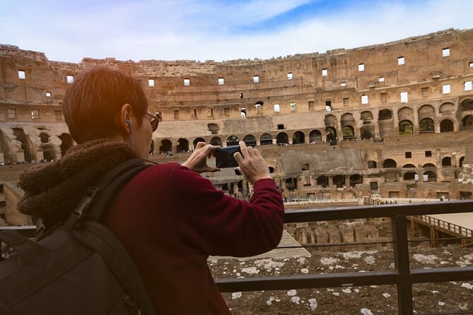 Colosseum Arena Floor Guided Group Tour with Roman Forum and Palatine Hill - Entering at the group meeting point, then handling security smart