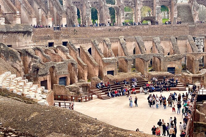Colosseum Arena & Roman Forum Guided Tour - Entering the Colosseum Arena and finding the best viewpoints