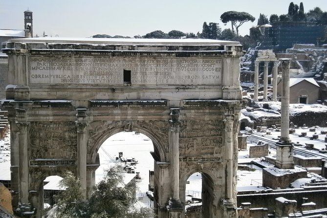 Colosseum en Forum Romanum in het Nederlands - Group size, headsets, and why the pace feels manageable