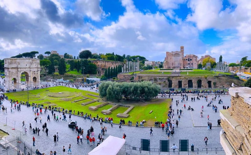 Colosseum, Forum and Ancient Rome Semi-Private Guided Tour - Entering the Colosseum: gladiator battles and real Roman engineering