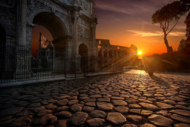 Colosseum, Forum, Palatine Hill with audio guide and Arena or Bus option - Ticket pickup at Via del Colosseo 27, and why it matters