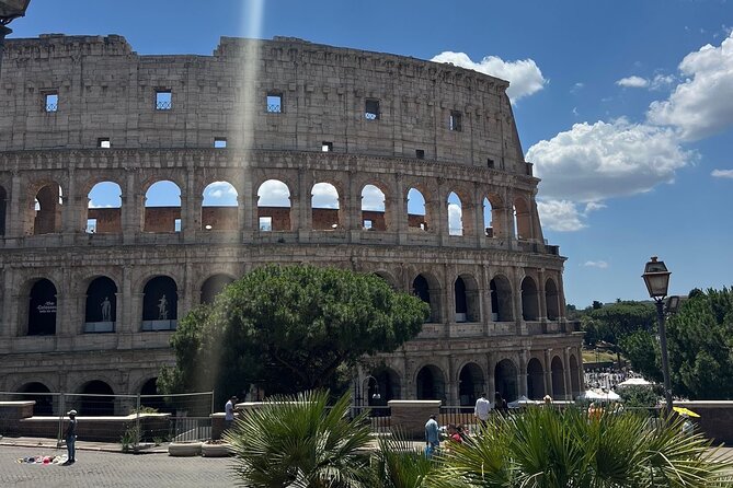 Colosseum, Palatine Hills & Roman Forum Ticket with Audio Guide - Palatine Hill: Myth, Residences, and Serious Views