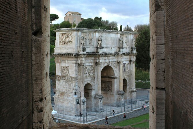 Colosseum, Roman Forum and Palatine Hill- Private Tour - Pacing, heat, and what to wear so the ruins do not win