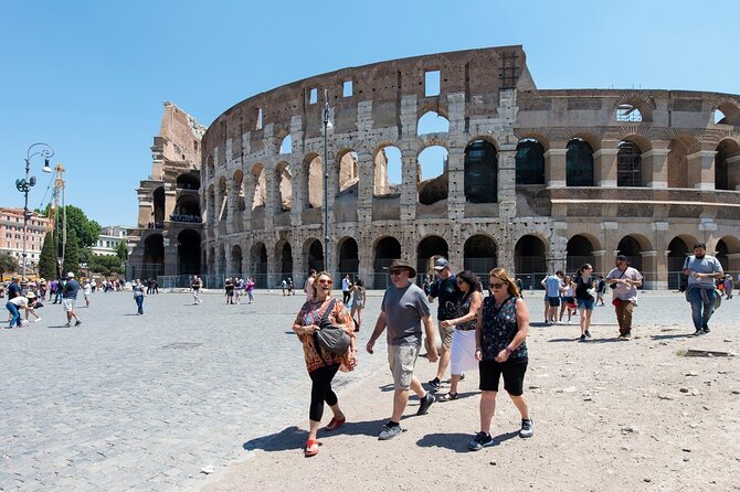 Colosseum, Roman Forum, Palatine & Mamertine Prison - Entering the Colosseum: 90 minutes for gladiator stories and real scale