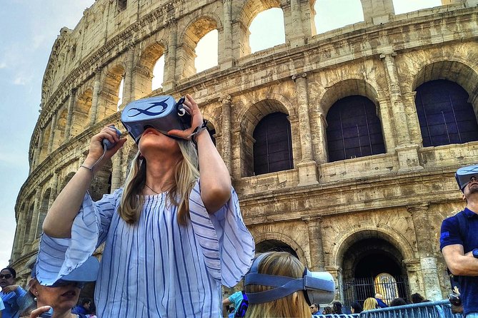 Colosseum Self-Guided with Virtual Reality (Official Product) - Meeting at the Arch of Constantine, Find the Black Flag, and Be Early