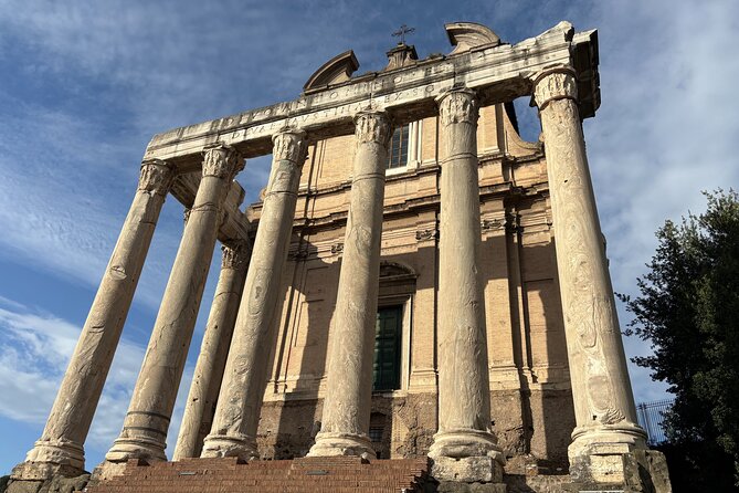 Colosseum Tour with Ancient Rome max 7 people - Roman Forum Stop: The View and the Why Behind It