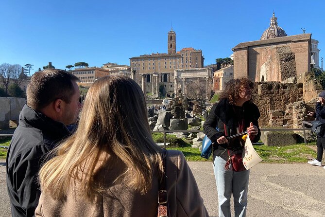 Colosseum with Arena Floor Express Guided Tour - How the guides shape the experience